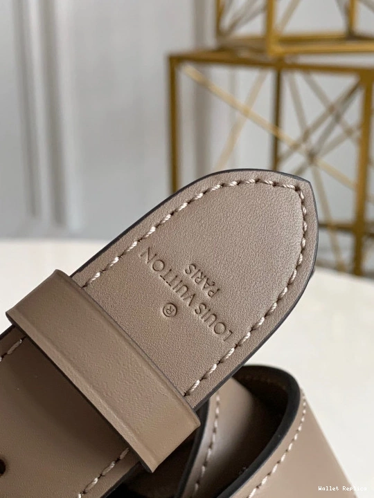 Affordable LOUIS VUITTON MURIA 0718